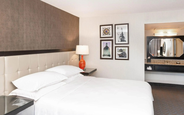 Sheraton Indianapolis City Centre Hotel