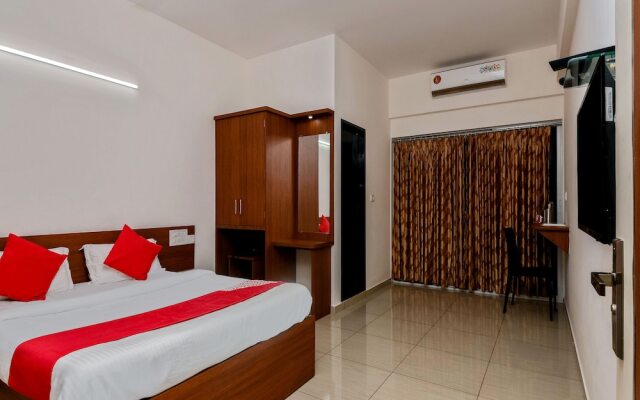 Samruddhi Lodge By OYO Rooms