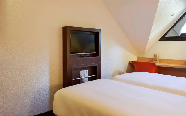 ibis Nevers