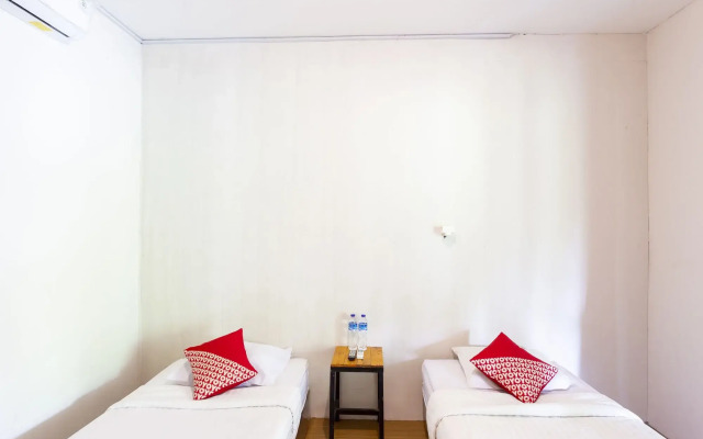 OYO 883 Pavo Resort