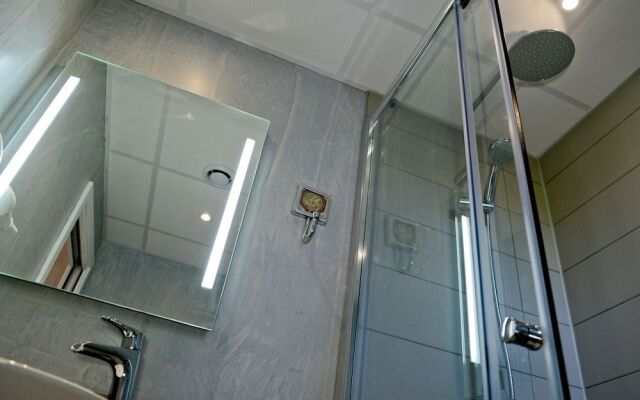 Hôtel - Restaurant Les Bains de Secours