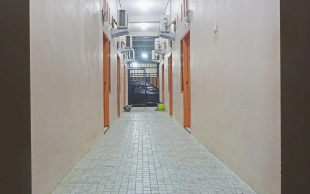 Hotel O Almeerah Homestay Syariah Near RS Hermina