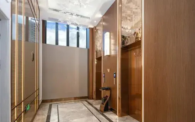 Vienna International Hotel (Lianzhou Shunying Plaza)
