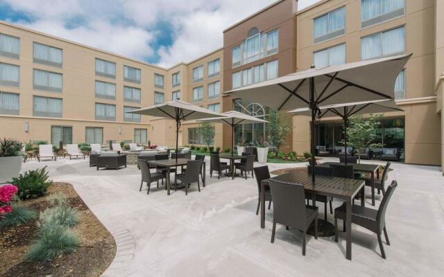Courtyard Nashua