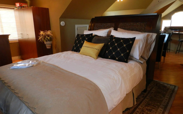 The Stone Gate Inn Bed & Breakfast