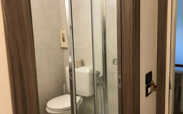 Hotel Cairoli