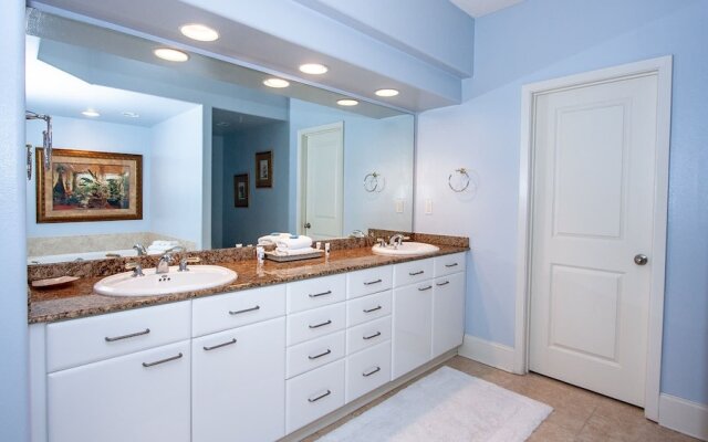 Crb0215 3 Bedroom Condo