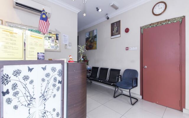 OYO 425 Hotel GS Inn