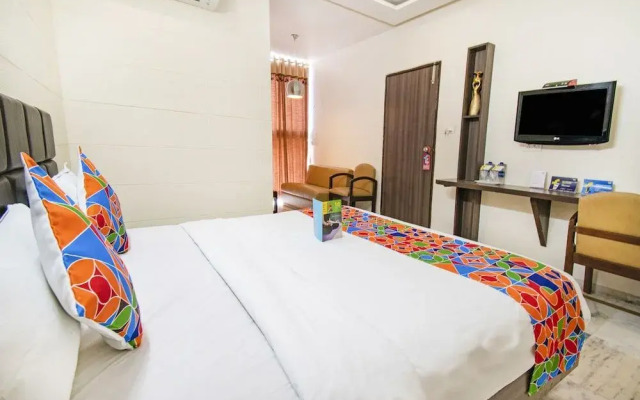 Hotel Kamran Palace