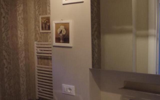 Flower Garden Apartment Vicino al Centro