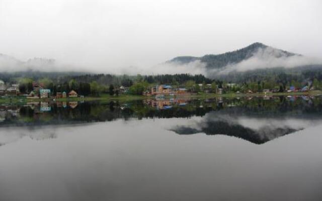 Green House at Teletskoye Lake