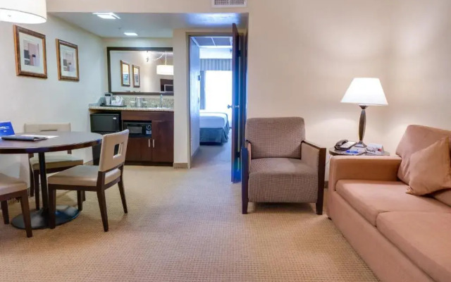 The Buena Park Grand Hotel & Suites