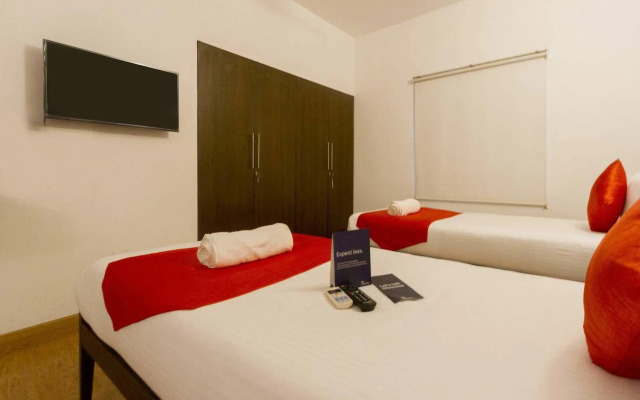 FabHotel Iberis Sholinganallur