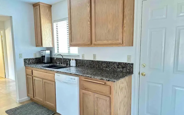 Yosemite Adventure Great Location Condo by Casaoso