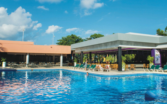 Hotel Riu Lupita - All Inclusive