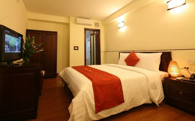 Charming 2 Hotel
