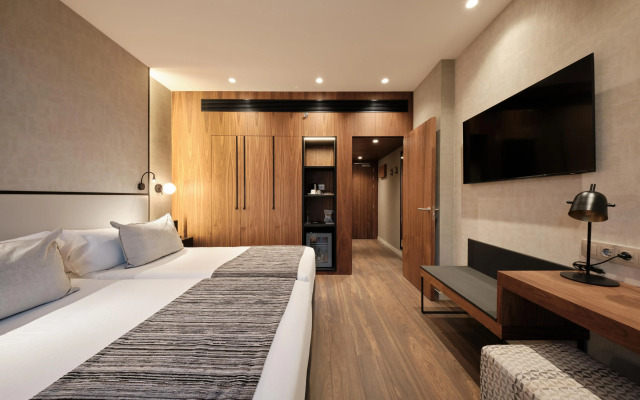 Catalonia Barcelona Plaza