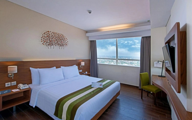 Grand Whiz Hotel Poins Simatupang Jakarta