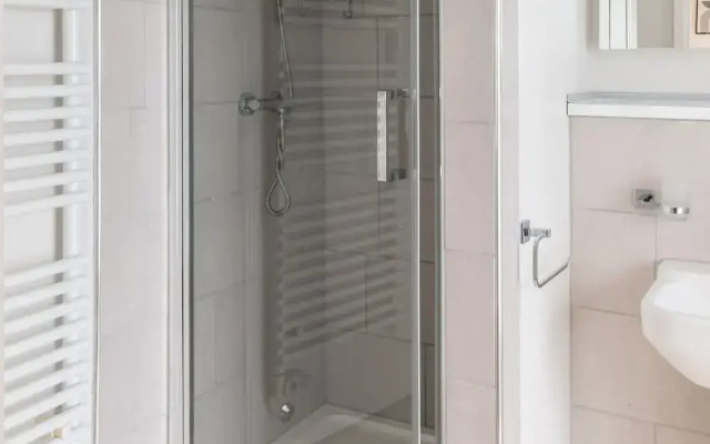 Host Stay Manchester Apartment