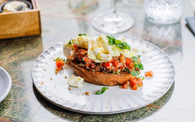 Спа- и конференц-отель V