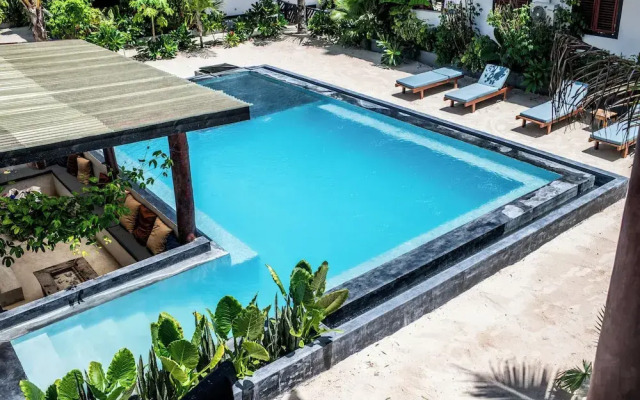Baobab Bungalows