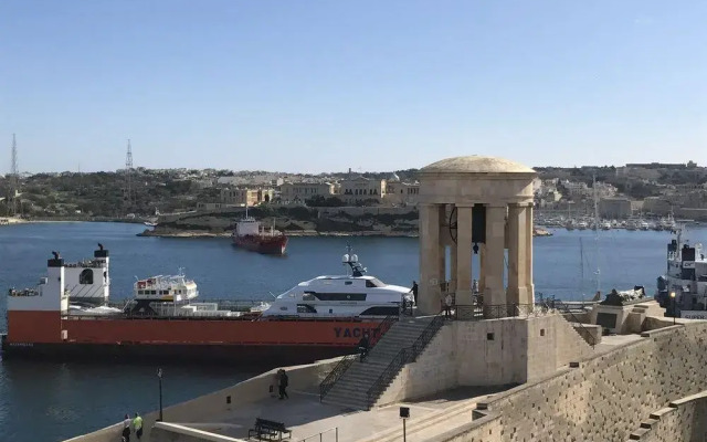 Valletta Luxury Harbour View