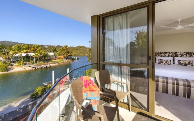 Pisces Apartments