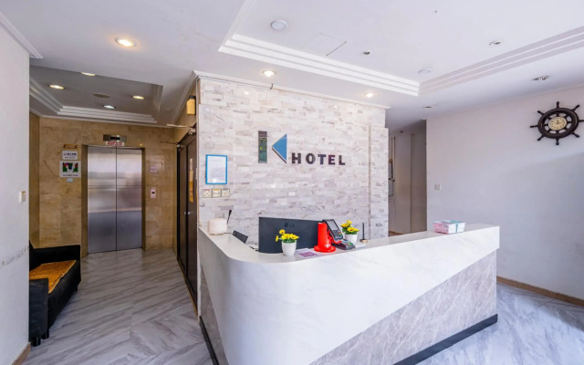 K Hotel 14