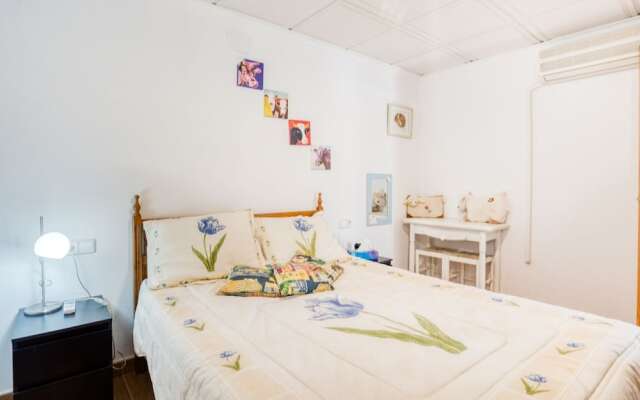 Deluxe Apartment in Albir With Pool & Garden