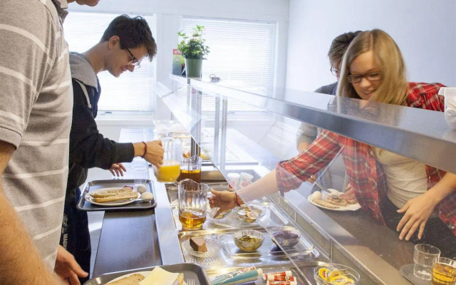 Førde Vandrerhjem - Hostel