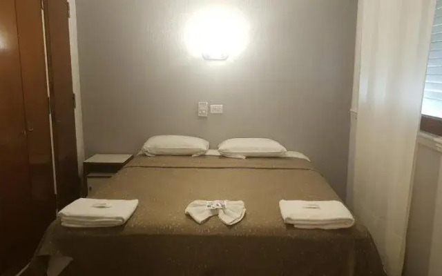 Hotel Tirol