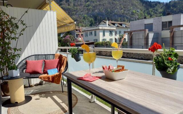 Terracotta Home-by So'SerenityHome-climatisation-balcon