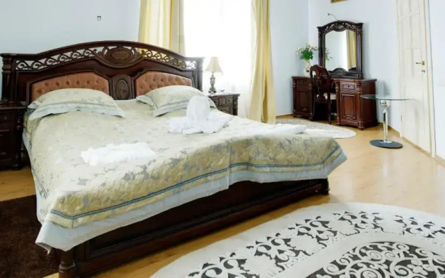 Pearl Mini-Hotel