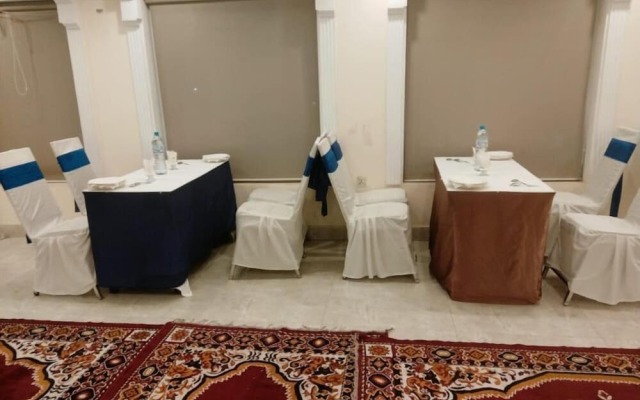 Hotel Royal One Multan