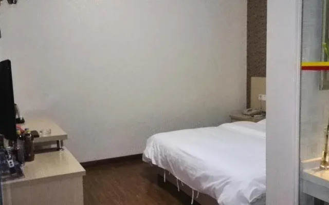 Super 8 Hotel Changzhou Huai De Qiao