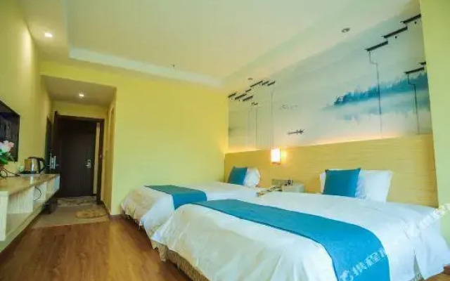 Yijia Business Hotel