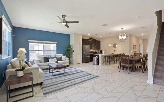 5BR ChampionsGate Town Home