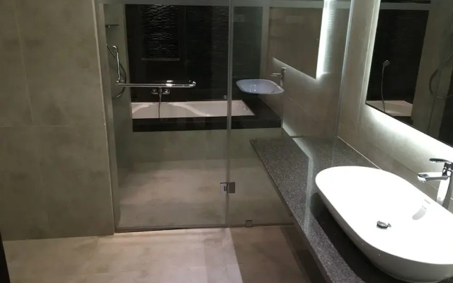 The Ocean Pearl Resort And Spa
