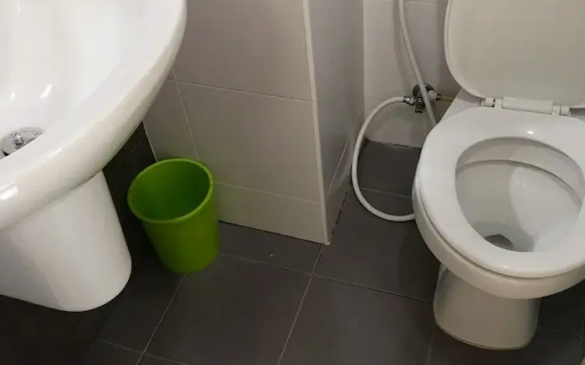 Comfy Deluxe One Bedroom