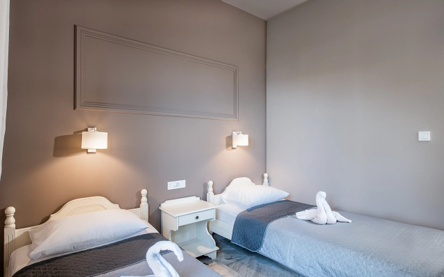 Lia Apartments