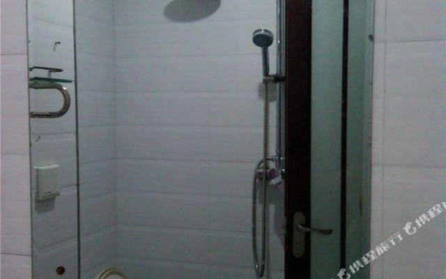 Qingcheng Apartment