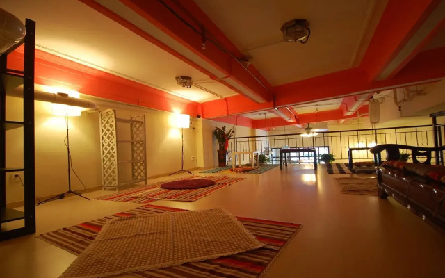 Soho Bund Youth Hostel