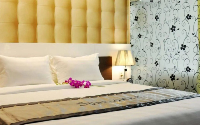 Sunflower Luxury Hotel