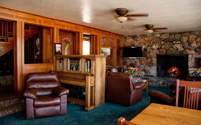 Robinhood Resort