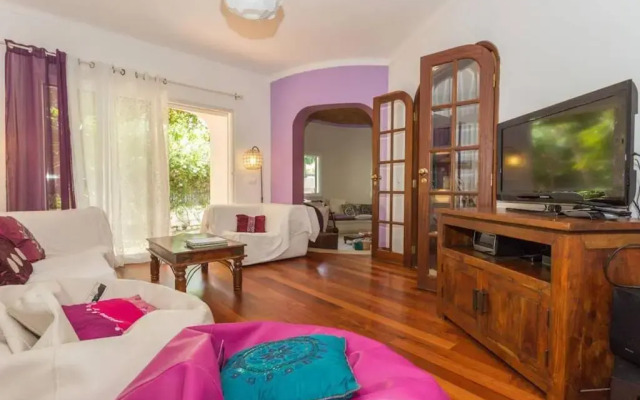 Lovely Family House