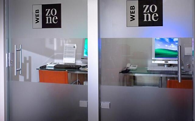 Hotel Zone
