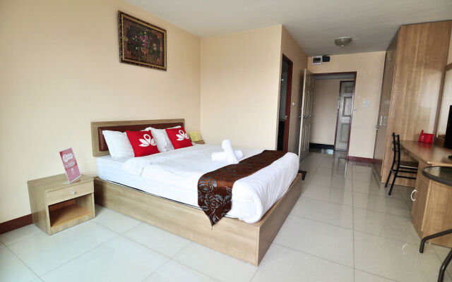 ZEN Rooms Aryan Suites