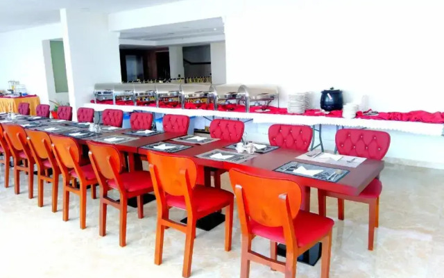 Kol Alayam Hotel