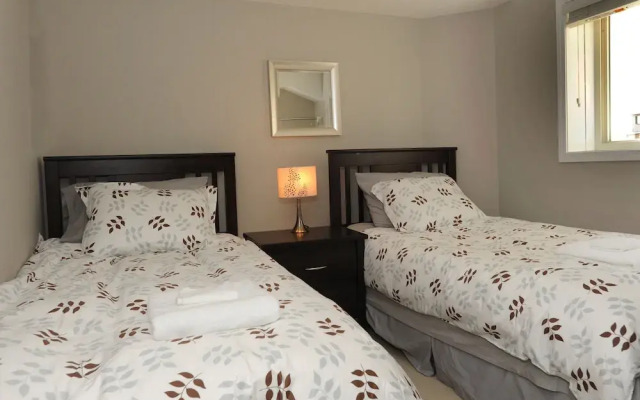 Boardwalk Homes - Executive Townhomes