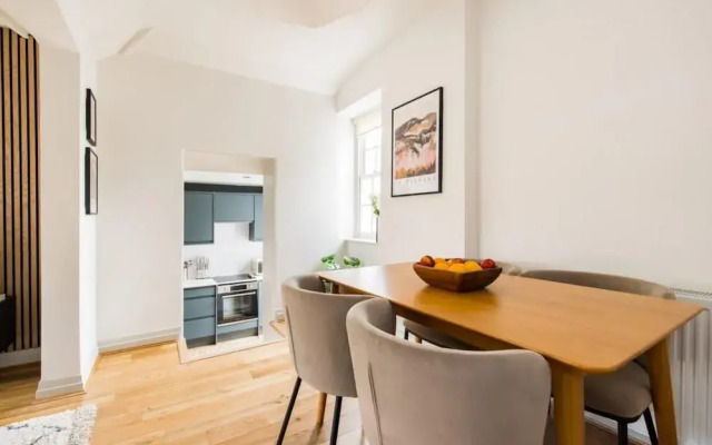 The Westminster Classic - Glamorous 3Bdr Flat
